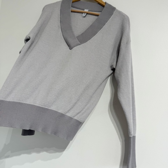 Varley Gower Sweater oversized v-neck light grey knit long sleeve cotton - Picture 6 of 11